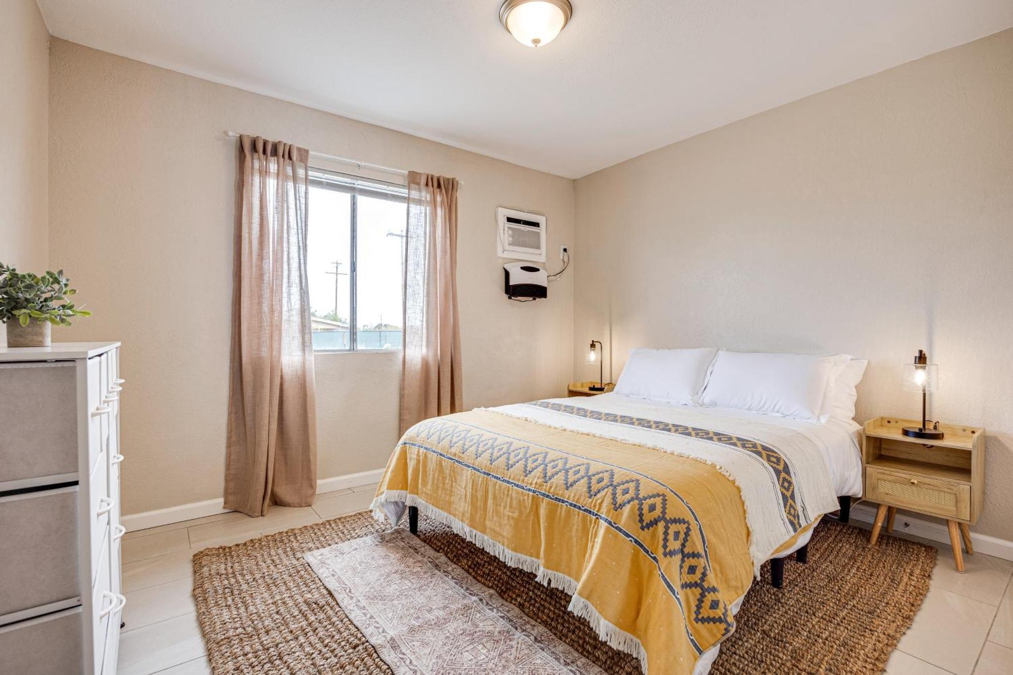 Convenient Joshua Tree Apartment - Walk To Town! Exterior foto